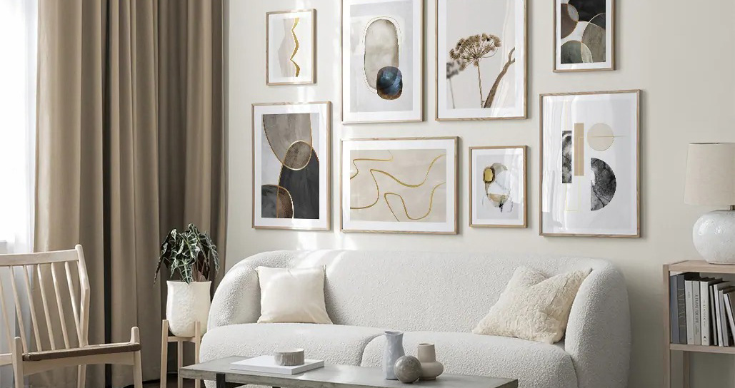 راهنمای کامل هماهنگی رنگ تابلو با مبلمان و پرده در خانه